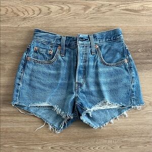 Levi's 501 ORIGINAL FIT HIGH RISE WOMEN'S SHORTS w24